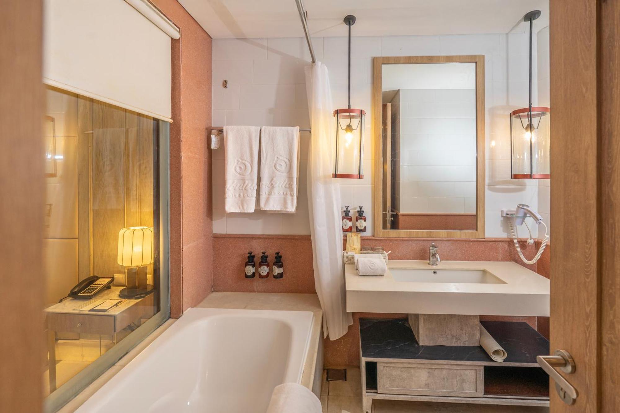 Jambuluwuk Oceano 5* Seminyak (Bali)